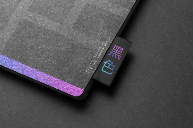 黑色笔记本特写品牌模型 Blck Notebook Closeup Branding Mockup